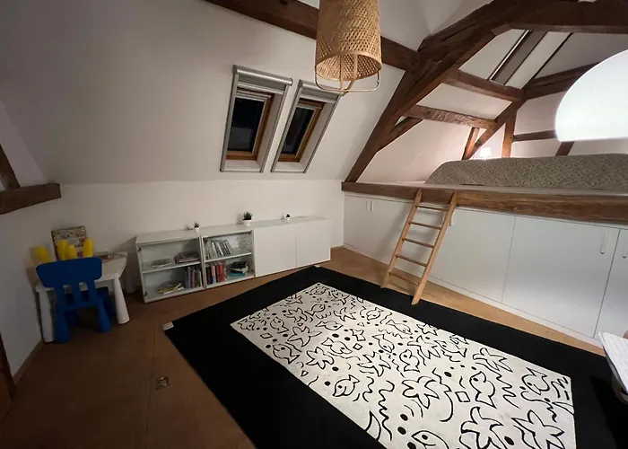 度假居 Gemuetliches Anno 1717